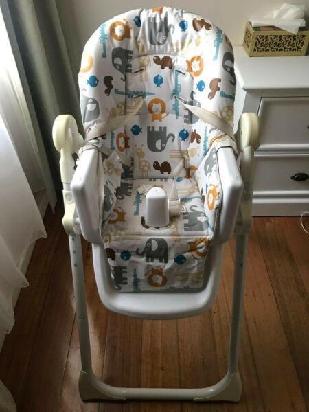 Highchair for quick sale
