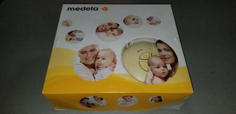 Medela Swing electric breat pump (excellent working condition)