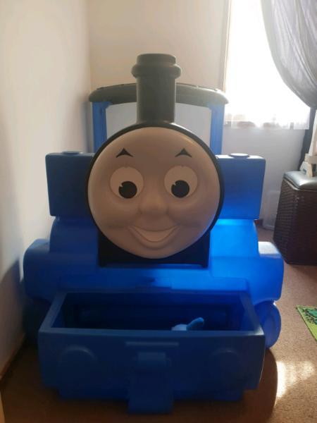Thomas the tank toddler bed with mattress