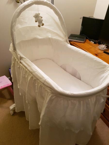 Baby bassinet