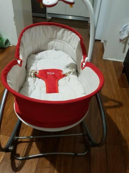 Tinly Love 3-in-1 Rocker Napper - Red