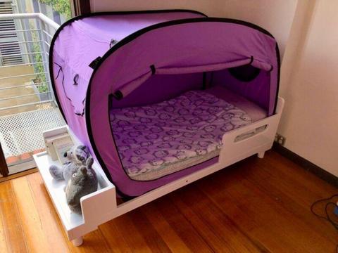 Awesome toddler bed and bed tent!