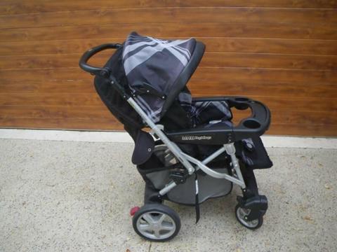 PEG PEREGO UNO CONVERTIBLE PRAM AND STROLLER INFANT TODDLER BABY
