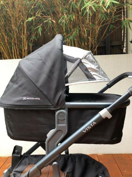 UppaBaby Vista bassinet black - brand new