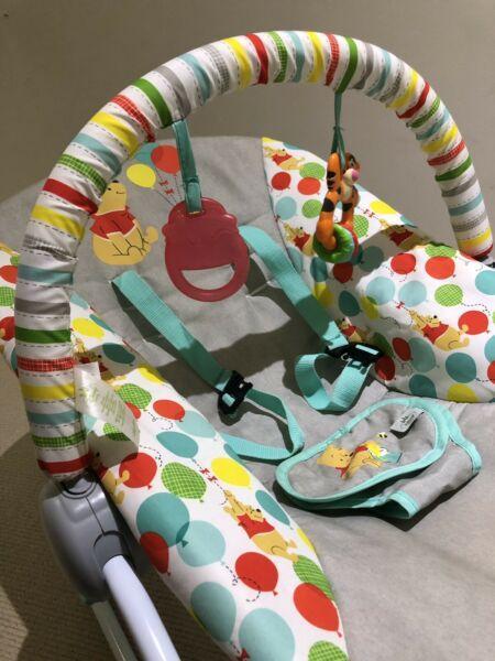 Baby rocker chair (pick up only)