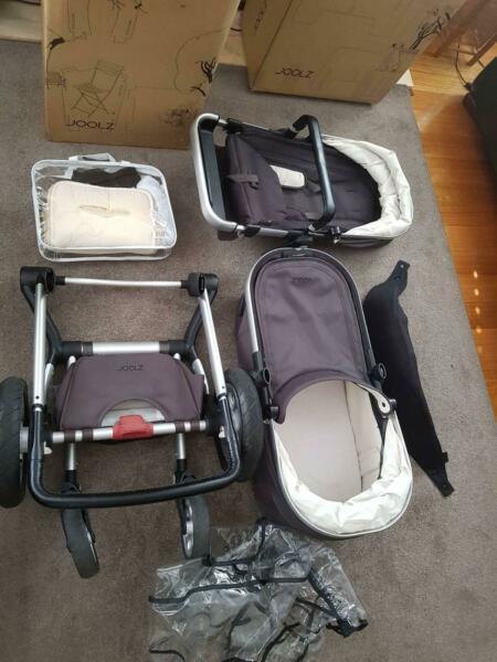 Joolz Day Pram and Bassinet (Cot)