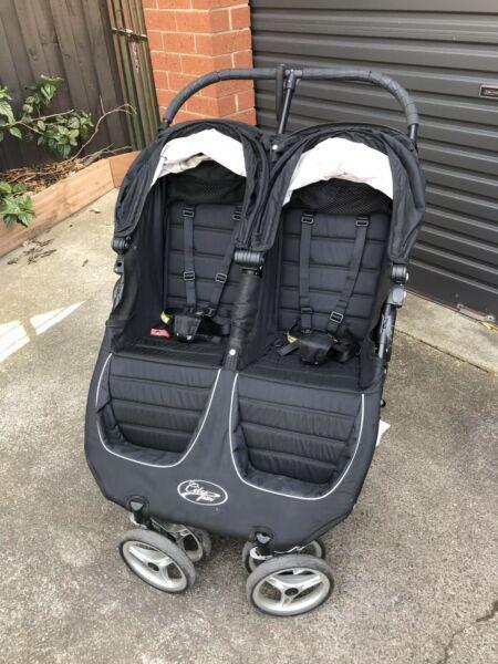 Baby jogger city mini double pram / stroller / push chair