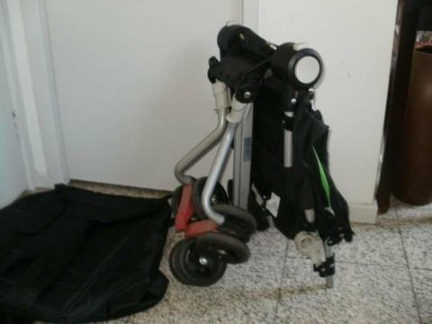 Quicksmart 3 wheel Back Pack stroller