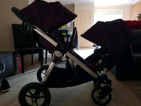 City Select Double Stroller by Baby Jogger extras
