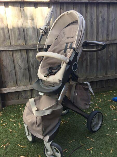 Stokke Xplory Pram with seat and carry cot 2012