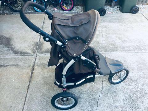 Used baby pram in good condition