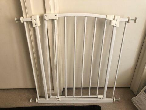 Perma safety gate