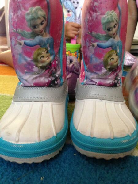 Toddler girls Frozen winter/snow boots EU24 (C7)