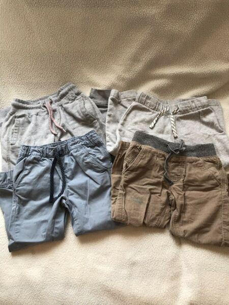 Boys Pants bundle of 4, size 3