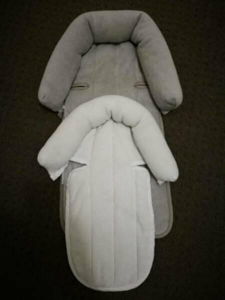 Jolly Jumper head hugger (support pillow)