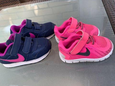 Girls toddler baby Nike runners trainers size 7 and 3