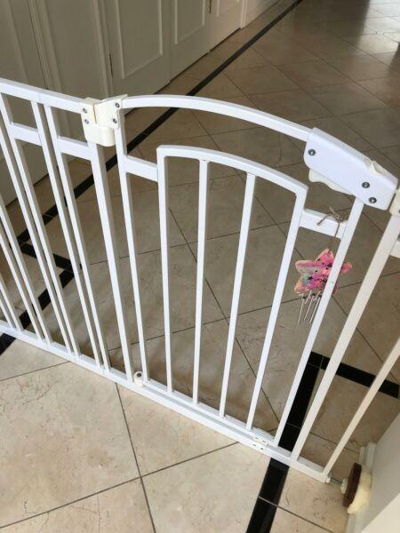Baby Gate by First Years 124cm wide 86cm high