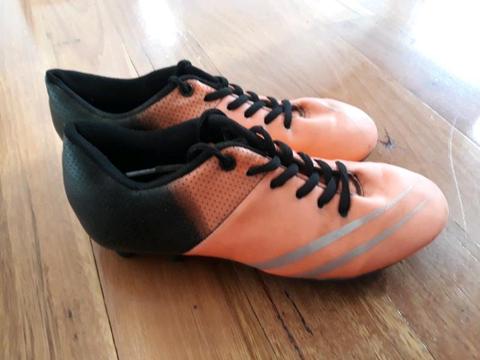 Football / soccer boots. Size 4