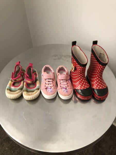 Toddler girls size 24 / size 5 shoe bundle