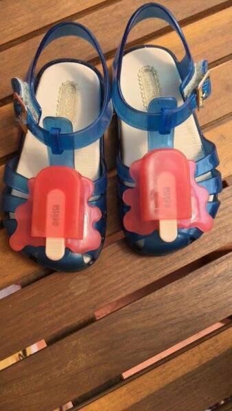 Mini Melissa Icy Pole Sandals - size US 7