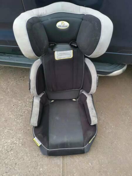 infa secure car seat for Year 4-9