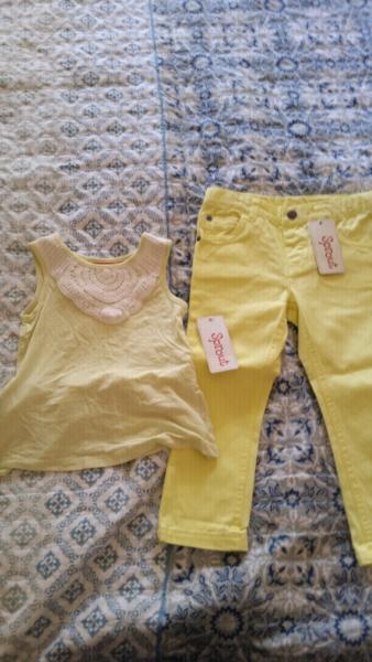 Girls Size 2 Jeans & Top set (Sprout) BNWT