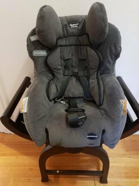 Mothers Choice Convertible Child Car Seat 0-4yrs Good Condition