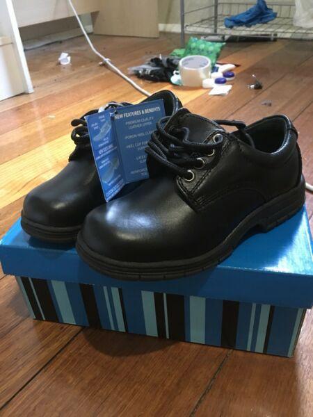 Grosby black school shoes size 11