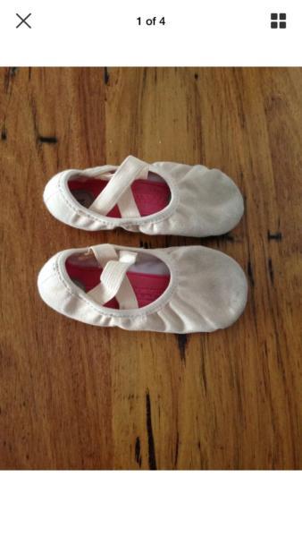 Child's ballet slippers/shoes size 9