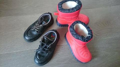 Kids boots and gumboots/snow boots