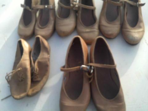 kids' beige leather TAP shoes