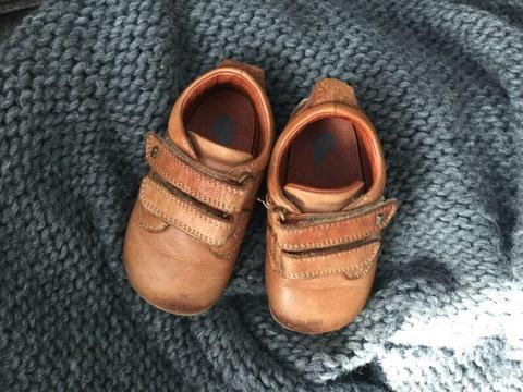 Baby shoes Bobux , leather, size 19