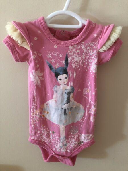 Rock your baby onsie size 000