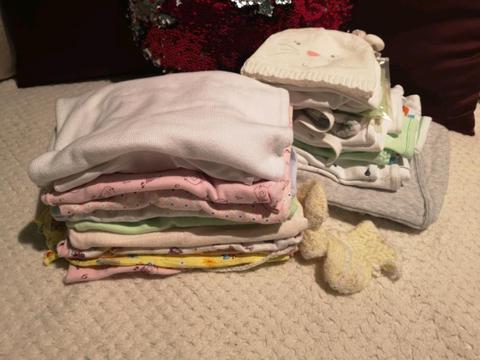 girl bundle clothes 0-3 months