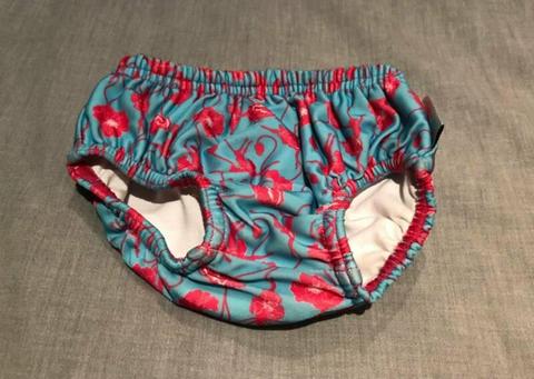 NEW reusable swimming nappy - size 00
