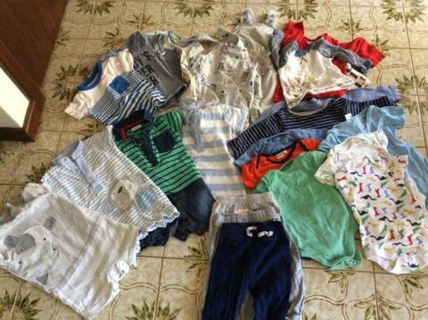 Boy Size 0 clothes (6-9 months)