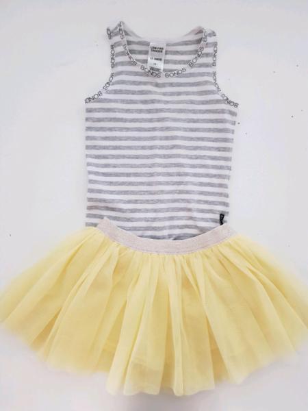 ADORABLE GIRLS SUMMER OUTFIT SZ 1