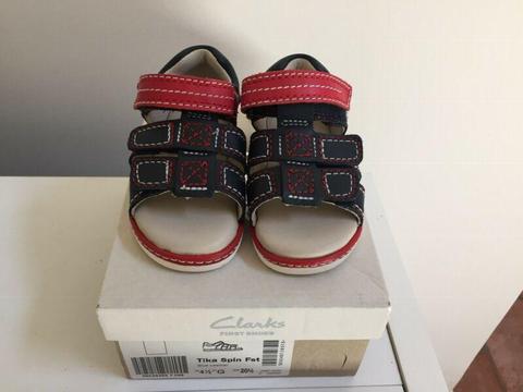 Clarks Tika spin leather sandals UK size 4.5