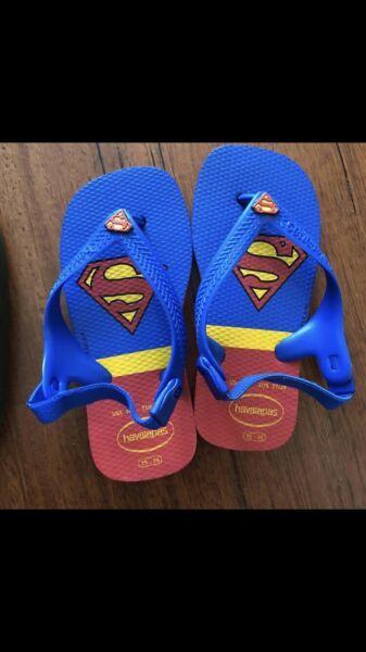 Superman Havaianas near new condition - size 25-26 $8