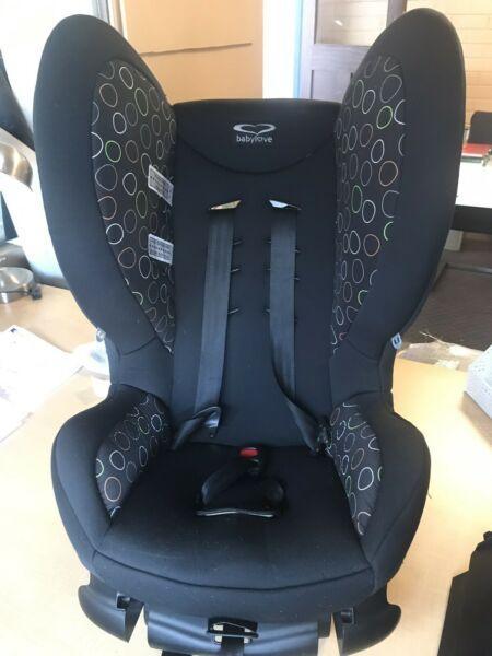 Baby love car seat
