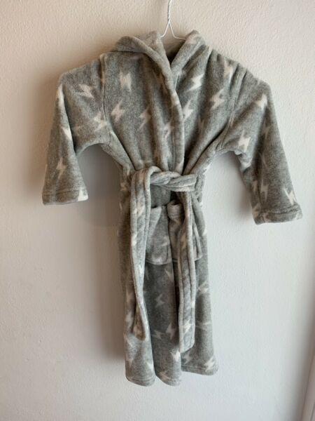 Hooded Dressing Gown (Kmart, Size 5)