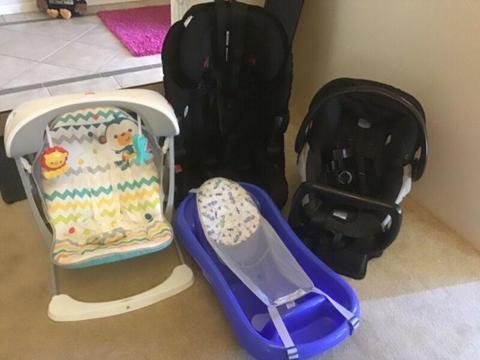 Baby capsule , car seat,rocker and bath