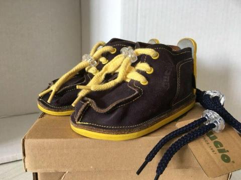 Gucio Leather Baby Childrens Shoes size 23EU (approx 7AU)