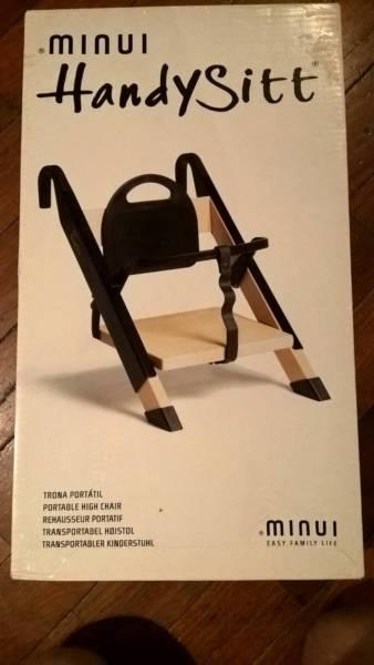 MINUI HandySitt Portable High Chair (Danish Design)