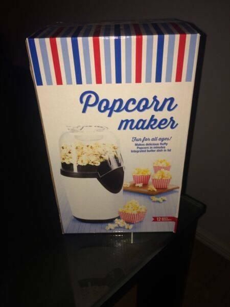 Electric Popcorn Maker Fun for All Ages Brand New