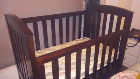 LovenCare Cot/Toddler Bed & Mattress