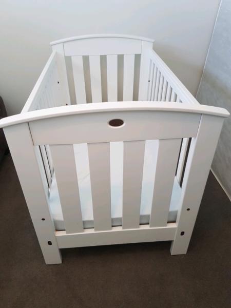Boori Country Collection Cot - White