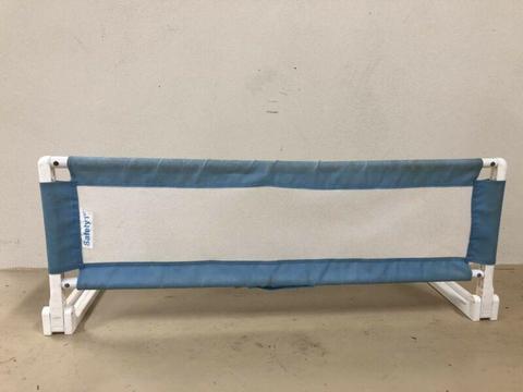 Bed rail children or adults portable