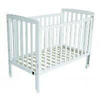 Baby bunting cot
