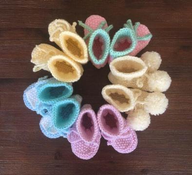 Baby booties, 3-6 months